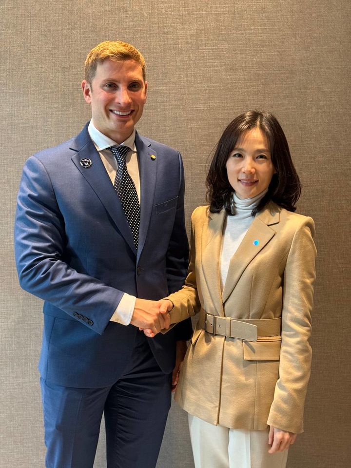 [서울=뉴시스]김진아 외교부 제2차관, 미 국무부 경제차관 면담. (사진=외교부 제공) 2025.10.30 *재판매 및 DB 금지