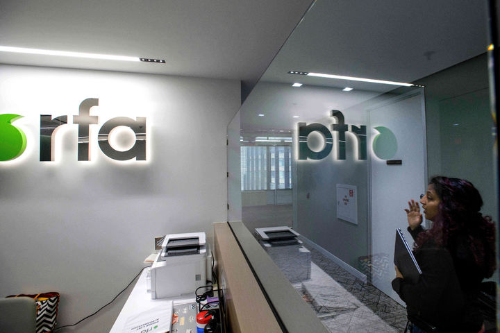 RFA, 대북 한국어 방송 내주 재개…美의회 예산 복원