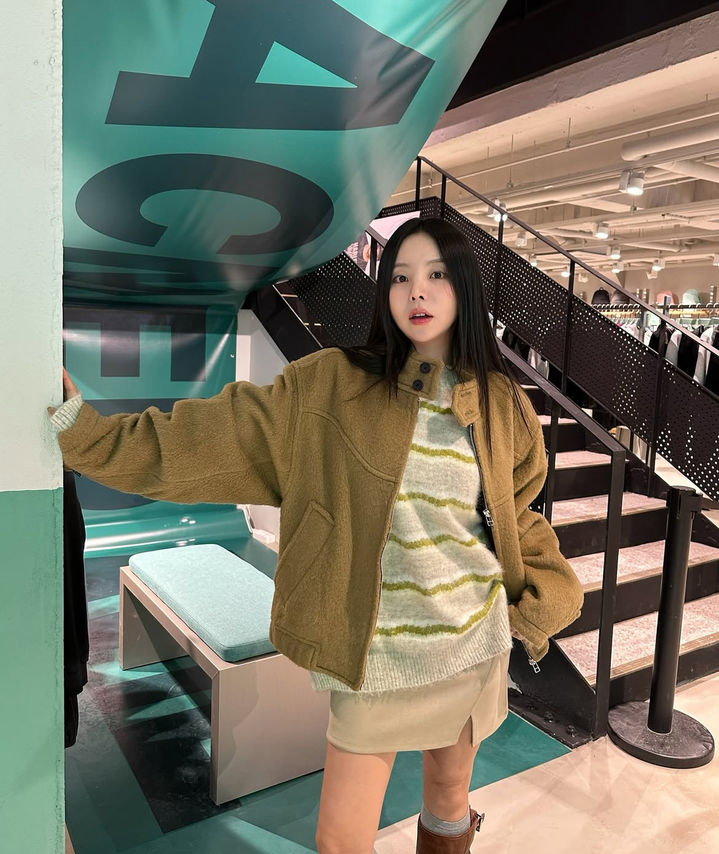 제이홉 누나 정지우, 의류 사업 접는다 "그동안 감사"