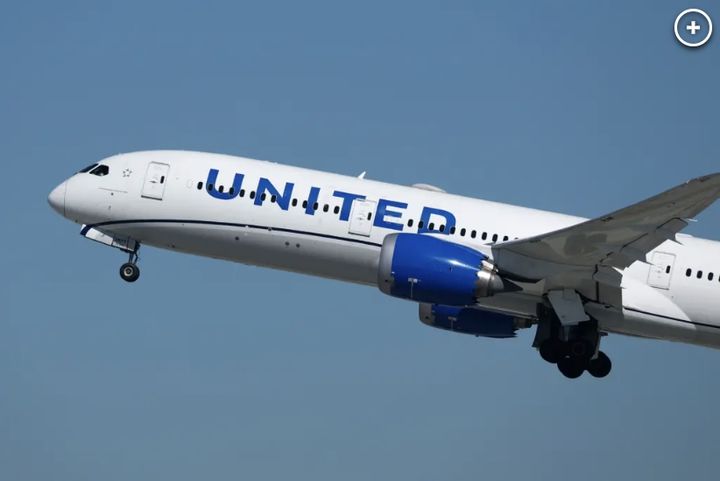 [서울=뉴시스]유나이티드항공 여객기.(사진출처: 뉴욕포스트 캡처) 2025.10.31.