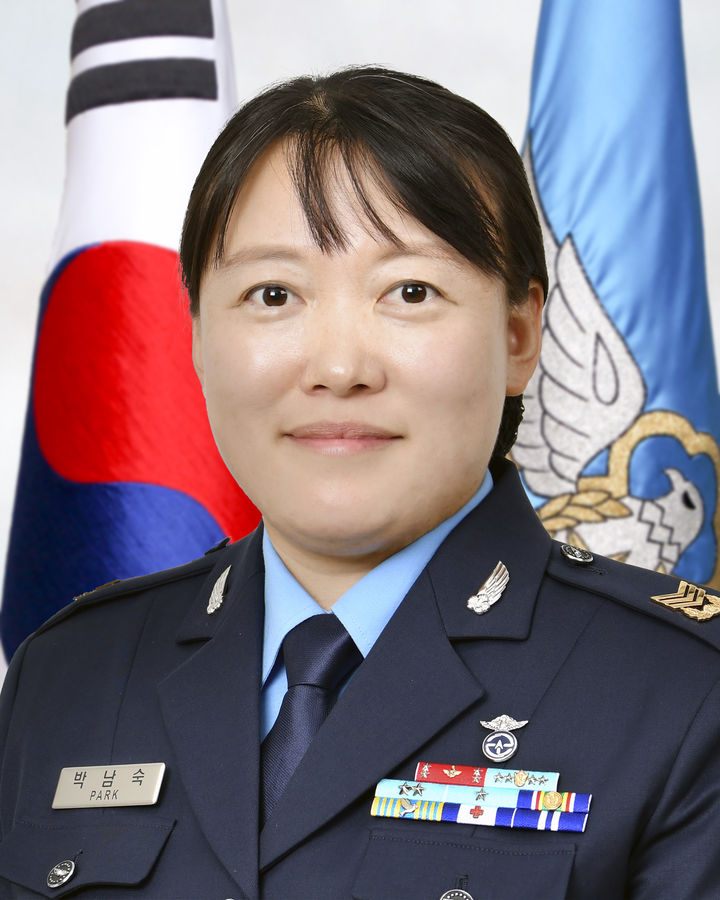 [진주=뉴시스]공군교육사령부 군수2학교 박남숙 상사.(사진=공군 제공).2025.10.31.photo@newsis.com *재판매 및 DB 금지