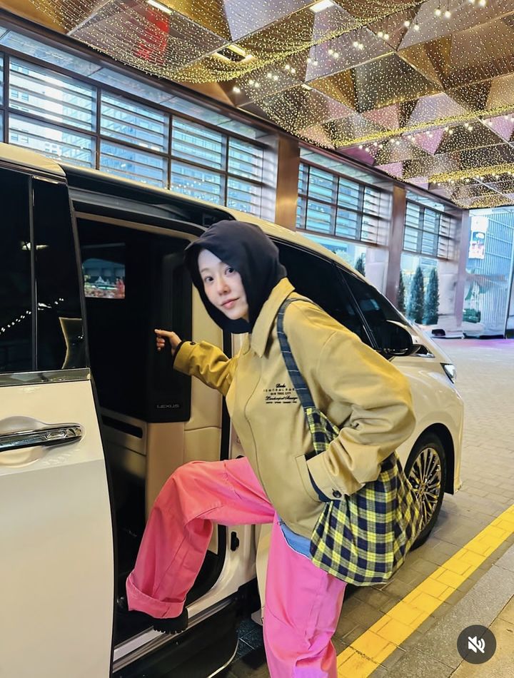 [서울=뉴시스] 고현정. (사진=고현정 인스타그램 캡처) 2025.10.31. photo@newsis.com *재판매 및 DB 금지