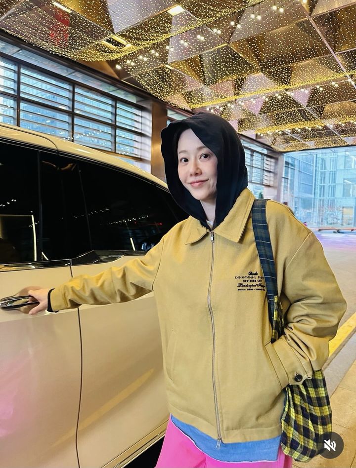 [서울=뉴시스] 고현정. (사진=고현정 인스타그램 캡처) 2025.10.31. photo@newsis.com *재판매 및 DB 금지