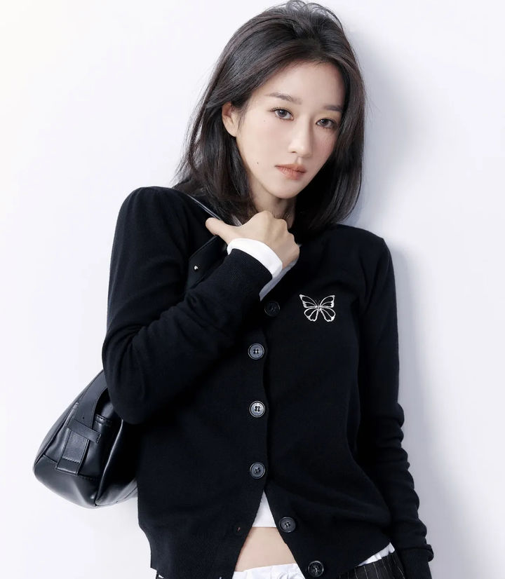 [서울=뉴시스] 배우 서예지. (사진=서예지 인스타그램 캡처) 2025.10.31. photo@newsis.com *재판매 및 DB 금지