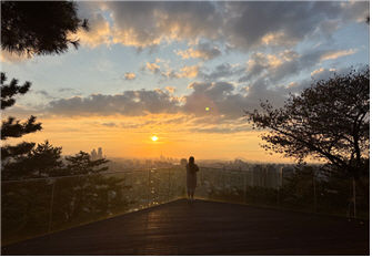 [서울=뉴시스]노을전망대. 2025.11.02. (사진=서울시 제공) *재판매 및 DB 금지
