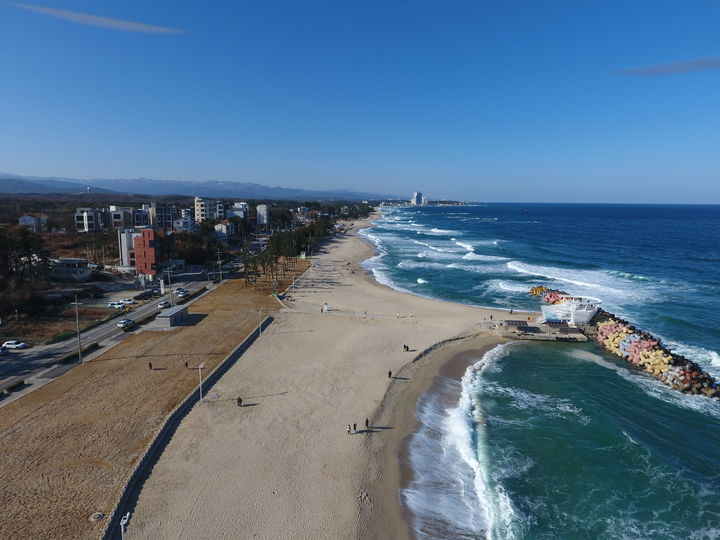 [강릉=뉴시스] 해변형 녹지 공간으로 조성될 예정인 사근진해변 모습.(사진=강릉시 제공)photo@newsis.com *재판매 및 DB 금지