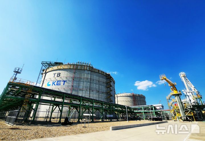 [경주=뉴시스]현재 상업 운전 중인 코리아에너지터미널 LNG탱크. (사진=SK 제공) 2025.10.30. photo@newsis.com