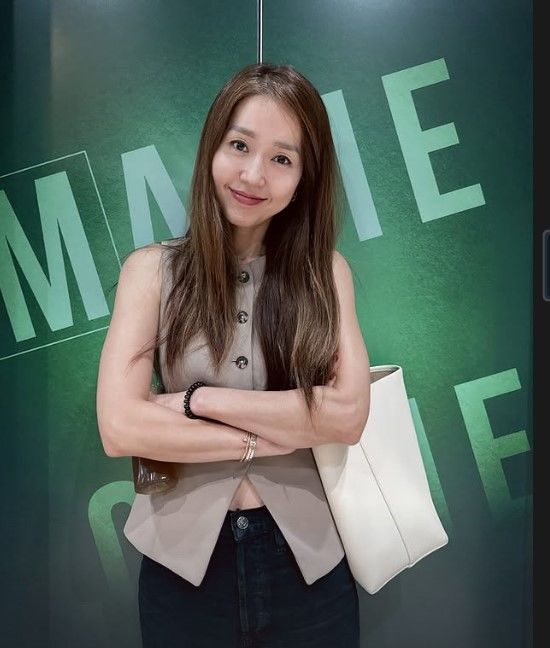 [서울=뉴시스] 이진. (사진=옥주현 인스타그램) 2025.11.03. photo@newsis.com *재판매 및 DB 금지