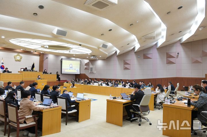 [양주=뉴시스] 제382회 임시회. (사진=양주시의회 제공) 2025.11.03. photo@newsis.com