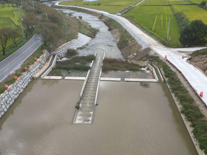  [예천=뉴시스] 예천 금곡천 생태하천 지거리보 어도 (사진=예천군 제공) 2025.11.04. photo@newsis.com *재판매 및 DB 금지