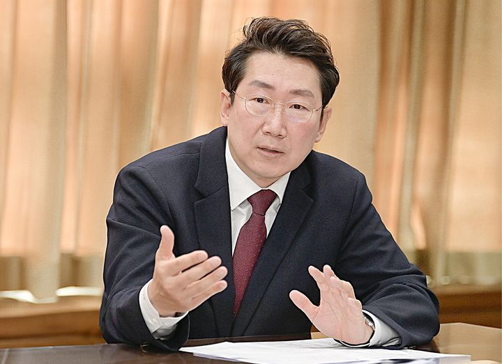 [원주=뉴시스] 인터뷰 하는 원강수 원주시장. (사진=뉴시스 DB). photo@newsis.com *재판매 및 DB 금지