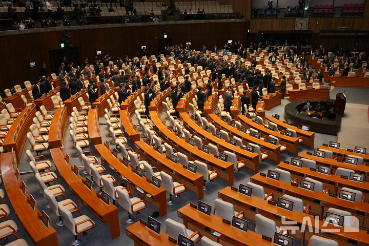[서울=뉴시스] 국회사진기자단 =서울 여의도 국회 본회의장2025.11.04. photo@newsis.com