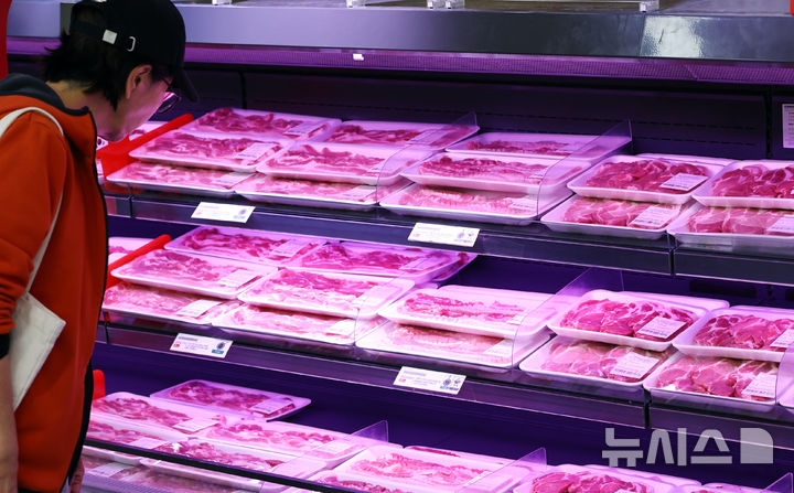 할인행사·모임 효과…12월 한우·돼지 등급판정 20% 이상 증가