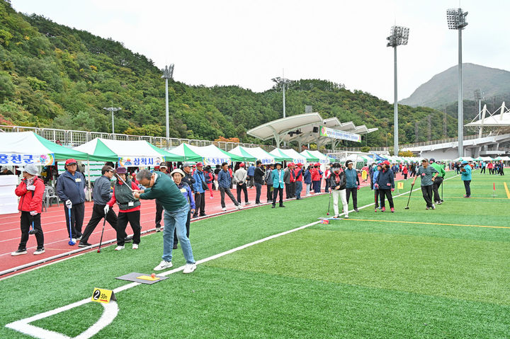지난 10월 정선에서 개최된 강원도 그라운드 골프대회 모습.(사진=정선군 제공) *재판매 및 DB 금지