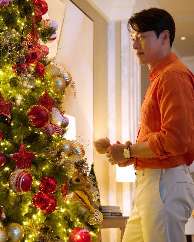 [서울=뉴시스] 현빈. (사진=VAST엔터테인먼트 인스타그램 캡처) 2025.11.05. photo@newsis.com  *재판매 및 DB 금지