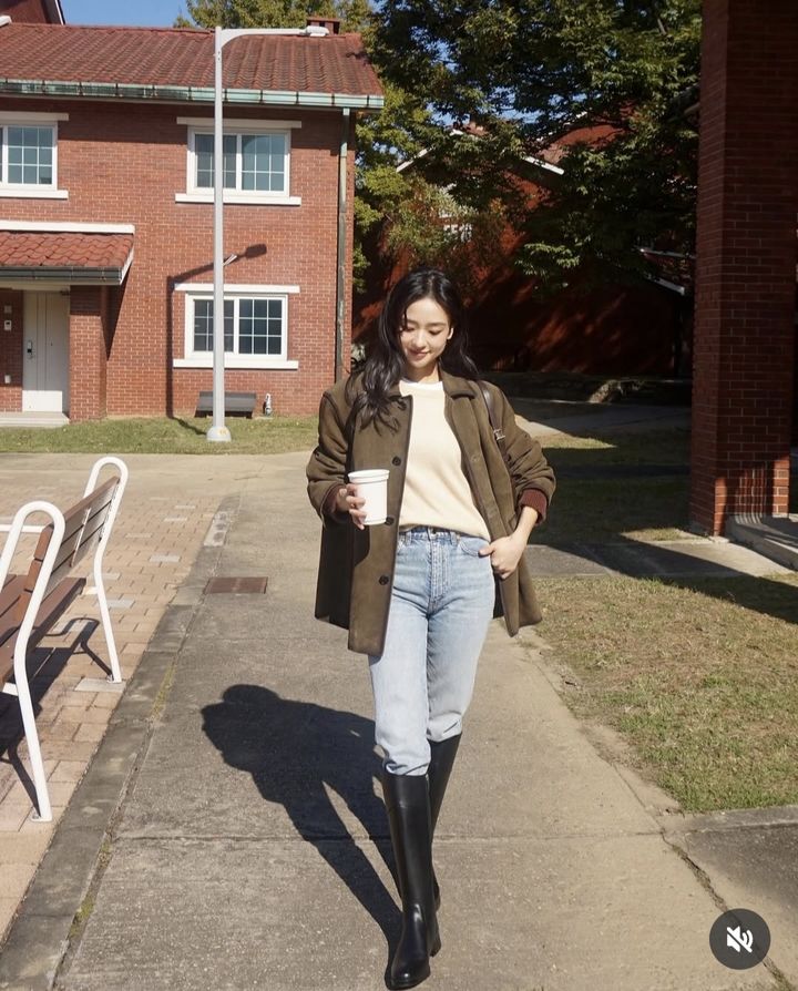 [서울=뉴시스] 손연재. (사진=손연재 인스타그램 캡처) 2025.11.05. photo@newsis.com *재판매 및 DB 금지