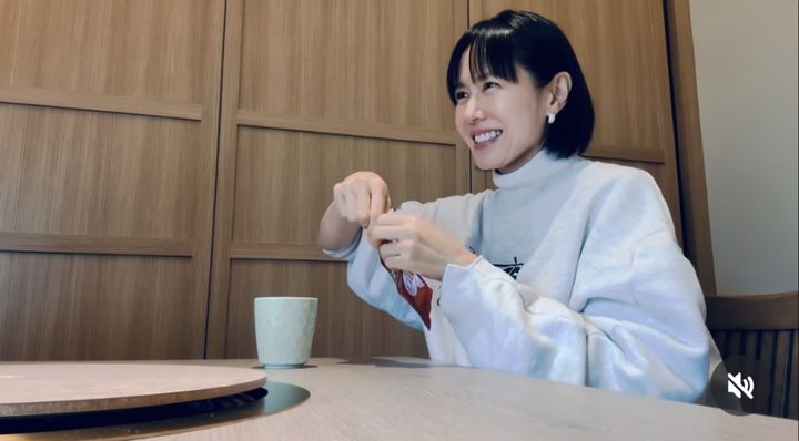 [서울=뉴시스] 손예진. (사진=손예진 인스타그램 캡처) 2025.11.05. photo@newsis.com *재판매 및 DB 금지