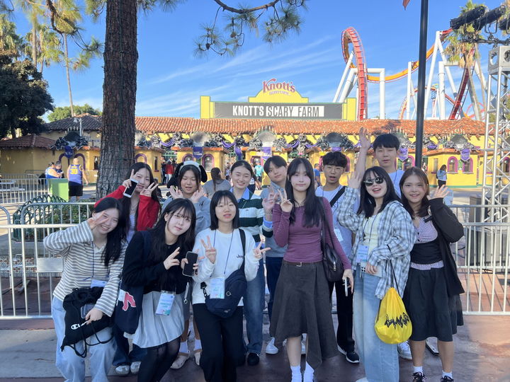 [서울=뉴시스] 성북구 청소년대표단, 미국 자매도시 부에나파크시 방문… 청소년 문화교류 성공적 마무리. 2025.11.05. (사진=성북구 제공) *재판매 및 DB 금지