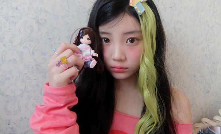 [서울=뉴시스] 그룹 아일릿의 첫 번째 싱글 '낫 큐트 애니모어'(NOT CUTE ANYMORE)의 머치반 '리틀 미미'(Little Mimi) 버전. (사진=빌리프랩 제공) 2025.11.05. photo@newsis.com *재판매 및 DB 금지