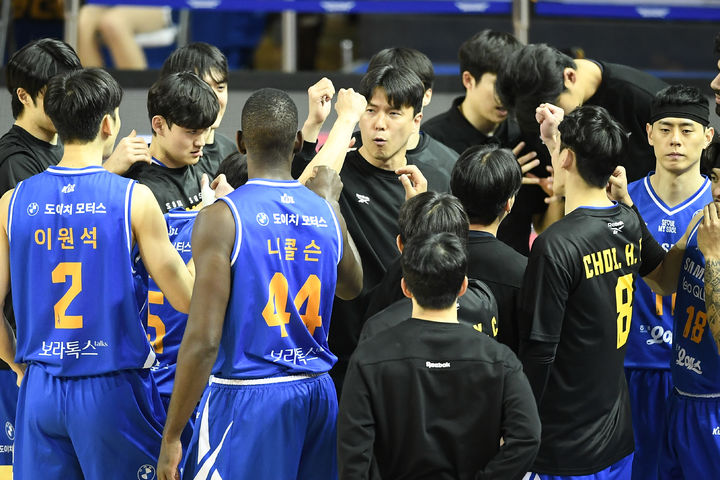 [서울=뉴시스] 프로농구 서울 삼성 김효범 감독. (사진=KBL 제공) *재판매 및 DB 금지