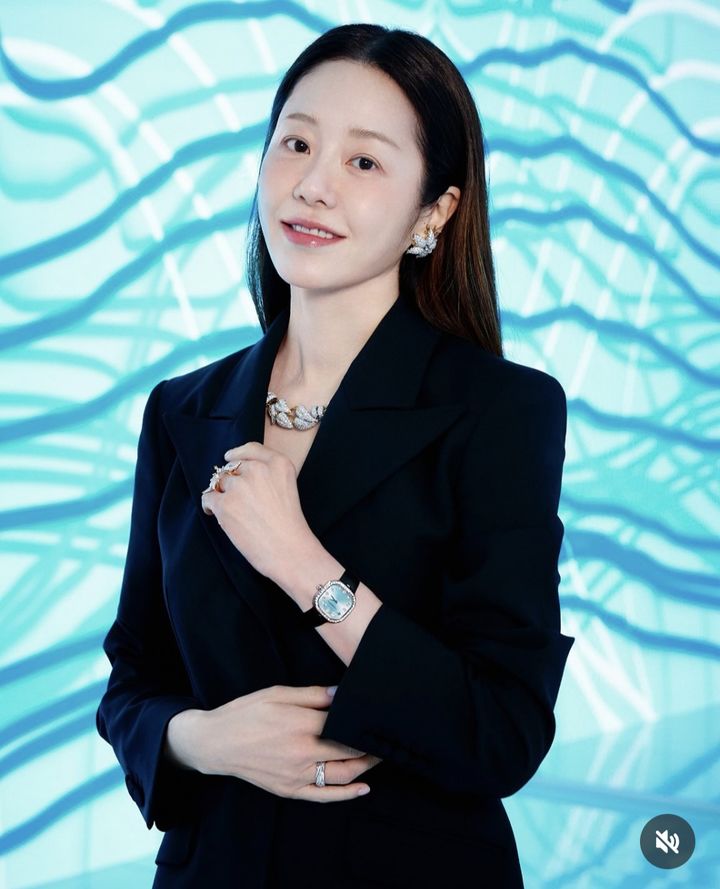 [서울=뉴시스] 고현정. (사진=고현정 인스타그램 캡처) 2025.11.06. photo@newsis.com *재판매 및 DB 금지