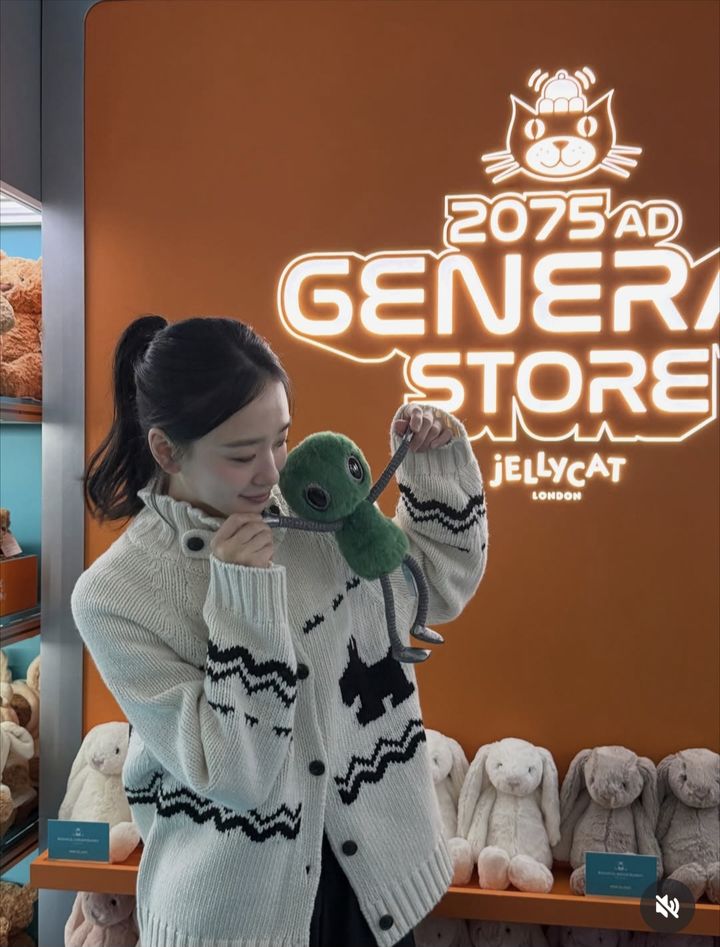 [서울=뉴시스] 손연재. (사진=손연재 인스타그램 캡처) 2025.11.06. photo@newsis.com *재판매 및 DB 금지