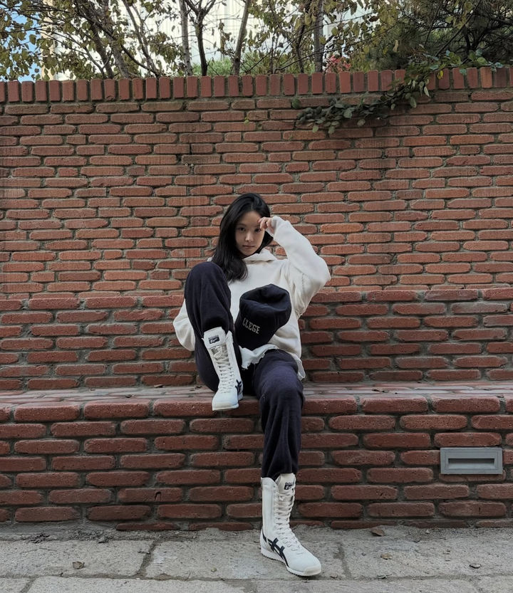 [서울=뉴시스] 배우 손나은. (사진=손나은 인스타그램 캡처) 2025.11.06. photo@newsis.com *재판매 및 DB 금지