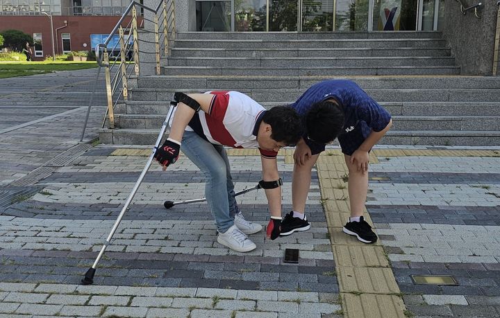[수원=뉴시스] 도민인권모니터단 활동 모습. (사진=경기도 제공) 2025.11.06. photo@newsis.com *재판매 및 DB 금지