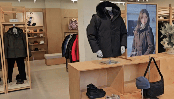 [서울=뉴시스] 이현주 기자=네파 청계산 매장에 위치한 신상품 라인업 모습. 2025.11.06. juicy@newsis.com *재판매 및 DB 금지