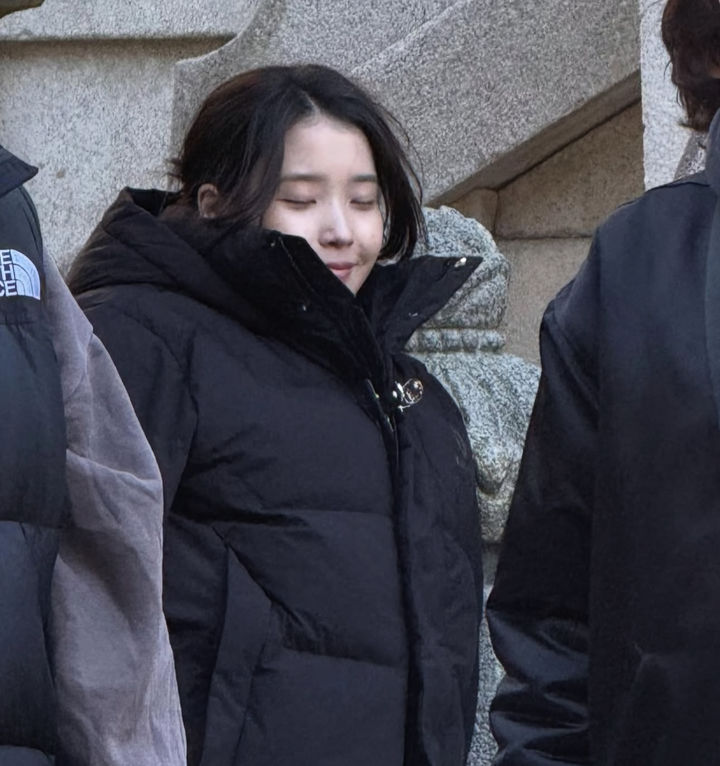 [서울=뉴시스] 가수 겸 배우 아이유. (사진=아이유 인스타그램 캡처) 2025.11.06. photo@newsis.com *재판매 및 DB 금지