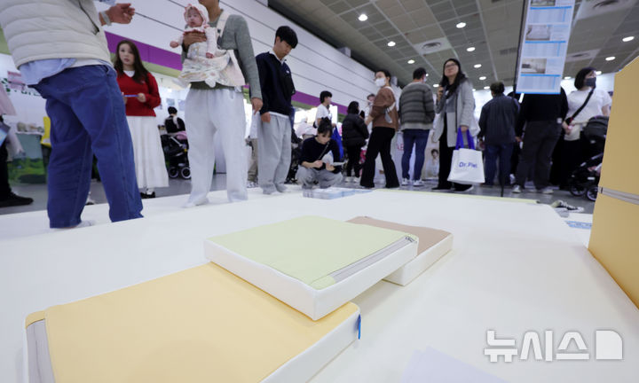 "설날이라고 층간소음 참아야하나" vs "명절 하루이틀은 서로 이해해야"