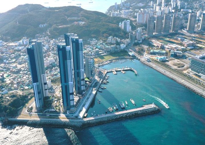 [부산=뉴시스] 부산 영도구 하리항. (사진=부산 영도구 제공) 2025.11.08. photo@newsis.com *재판매 및 DB 금지