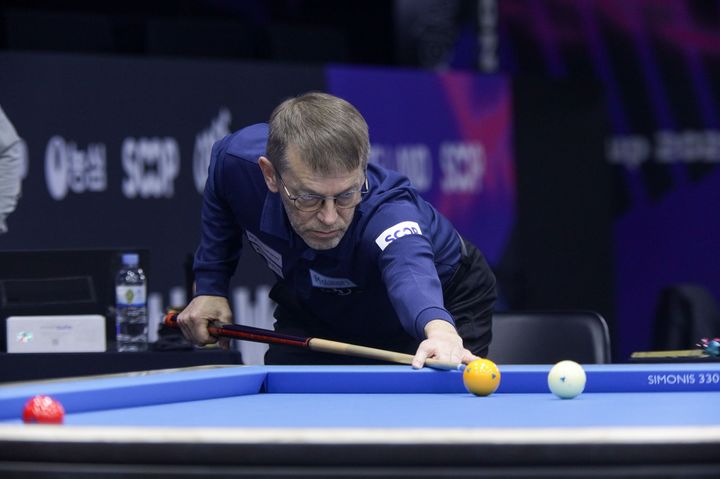 [서울=뉴시스] '세계 3쿠션 4대 천왕' 토르비욘 브롬달이 2025 광주세계3쿠션당구월드컵 조별리그에서 탈락했다. (사진=대한당구연맹 제공) 2025.11.07. photo@newsis.com *재판매 및 DB 금지