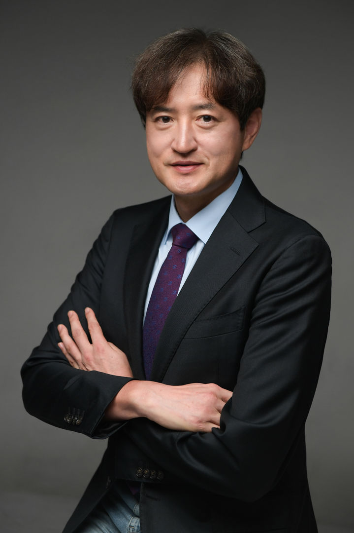 [대전=뉴시스] 한국자원공학회 신임 회장에 선임된 지질자원연구원 조성준 책임연구원. (사진=지질자원연구원 제공) 2025.11.09. photo@newsis.com *재판매 및 DB 금지