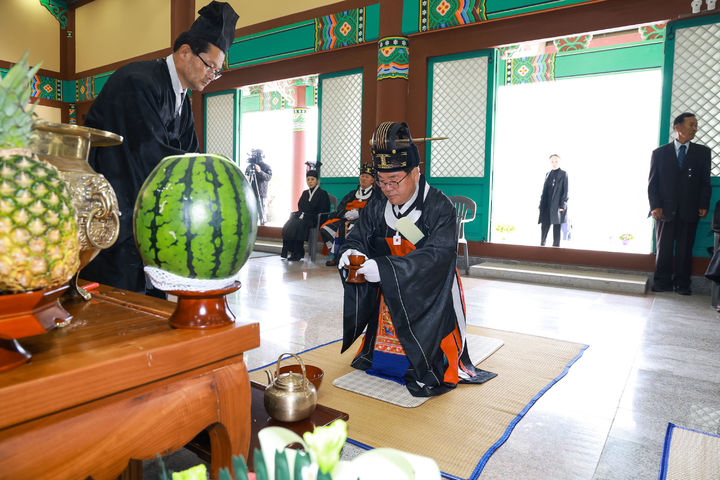 [산청=뉴시스] 산청함양사건 합동위령제 및 추모식 (사진=산청군 제공) 2025. 11. 07. photo@newsis.com *재판매 및 DB 금지