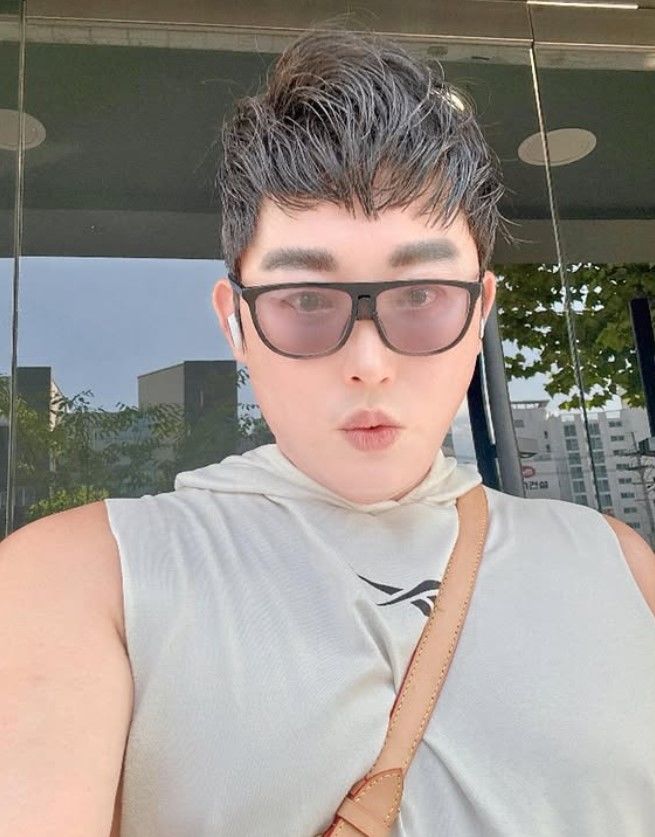 황재근 '호프' 영화 후기 눈길