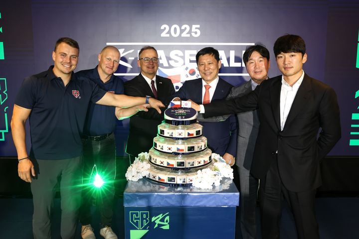 KBO의 체코 대표팀 환영 행사