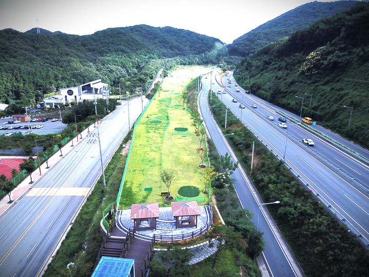 [양산=뉴시스] 동부양산파크골프장 전경. (사진=양산시 제공) 2025.11.10. photo@newsis.com *재판매 및 DB 금지