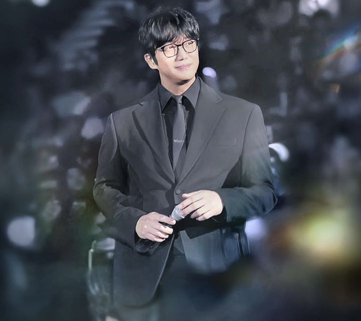 [서울=뉴시스] 성시경. (사진 = 에스케이재원 제공) 2025.11.10. photo@newsis.com *재판매 및 DB 금지