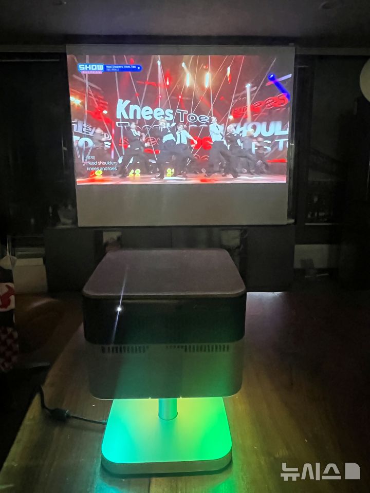 "대형 TV 안부럽다"...엡손 홈프로젝터 신제품 써보니 - 뉴스 썸네일 이미지