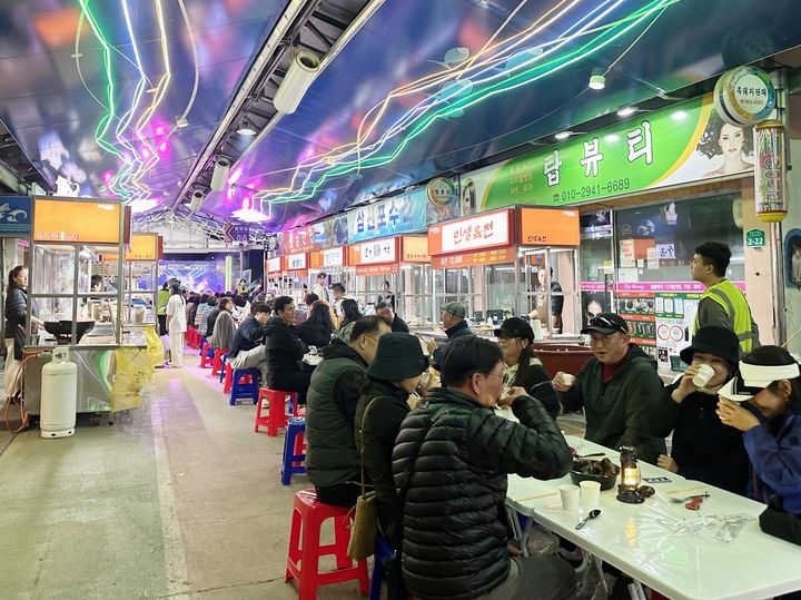 [함양=뉴시스] 한들 미니포차 지난 행사 (사진=함양군 제공) 2025. 11. 11. photo@newsis.com *재판매 및 DB 금지