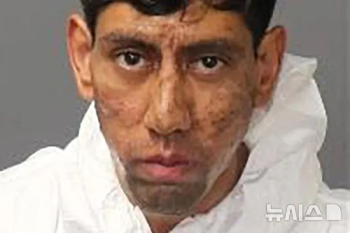 [뉴시스] 바퀴벌레로부터 계시를 받아 2명을 살해한 알렉시스 에르난데스(25)의 모습 (사진=피플) 2025.11.10 