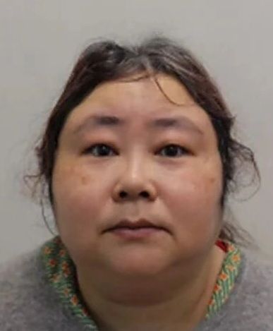 [서울=뉴시스]중국 은퇴자 수만 명으로부터 투자 명목으로 자금을 가로채 비트코인을 매입한 뒤 영국에서 사치 생활을 이어온 중국 국적의 첸즈민(錢志敏·47)에게 영국 법원이 징역 11년 8개월형을 선고했다. 첸씨 사진. <사진출처: 바이두> 2025.11.12