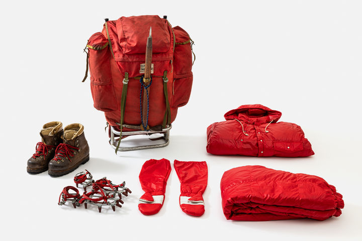 [서울=뉴시스] 77 에베레스트 등반 자료 (사진=국가유산청 제공) 2025.11.12. photo@newsis.com *재판매 및 DB 금지