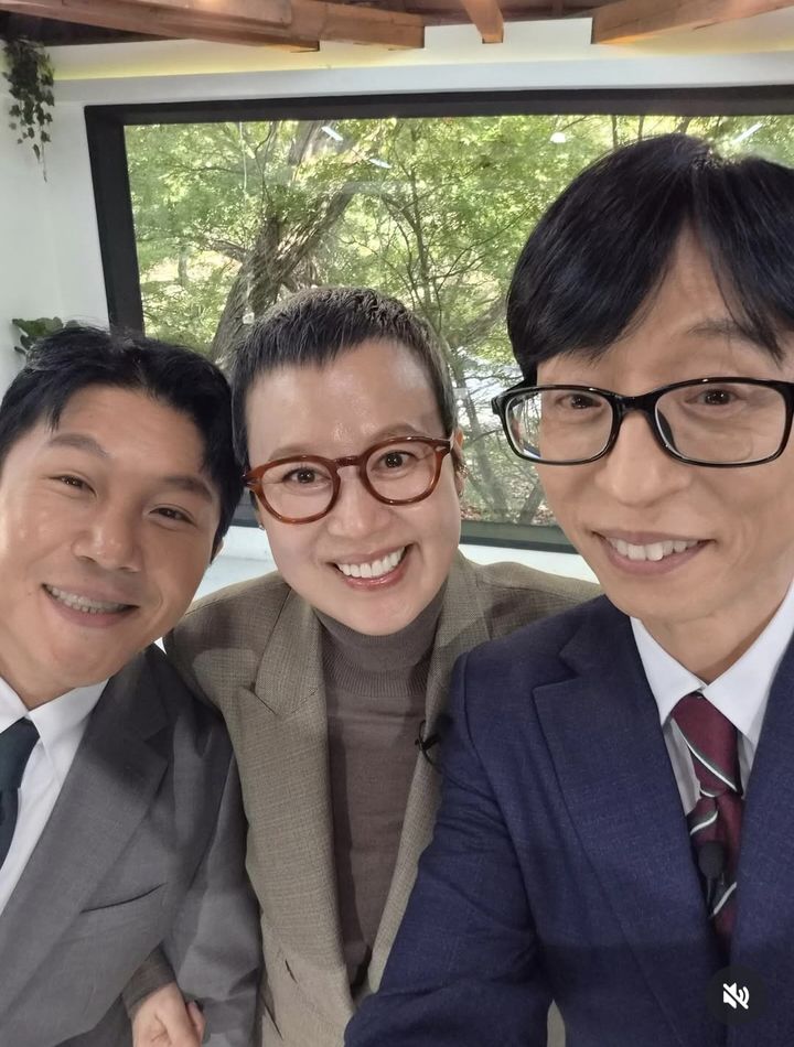 [서울=뉴시스] 조세호(왼쪽부터), 박미선, 유재석. (사진=박미선 인스타그램 캡처) 2025.11.12. photo@newsis.com *재판매 및 DB 금지