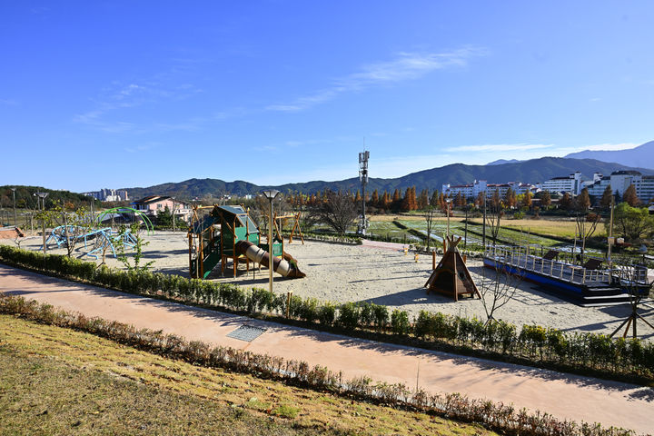 [속초=뉴시스] 속초시립박물관 숲속놀이체험장 .(사진=속초시 제공)photo@newsis.com *재판매 및 DB 금지