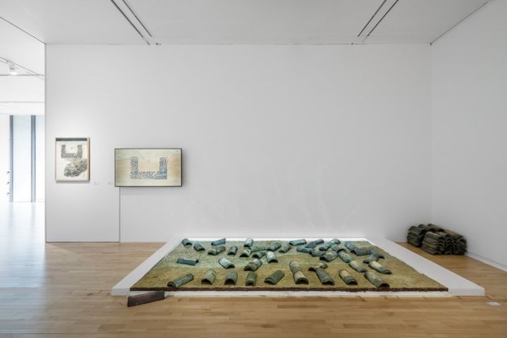 물의 드로잉 기와 드로잉 비디오 설치,2021,2025 *재판매 및 DB 금지