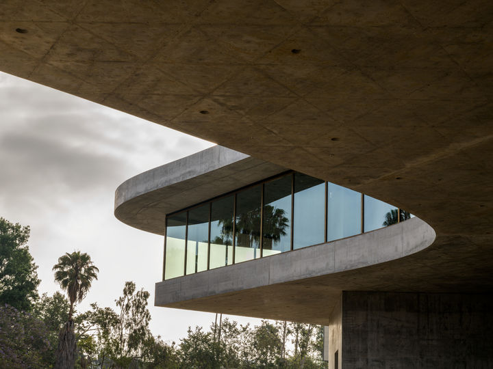 [서울=뉴시스] LACMA 신관(데이비드 개펀 갤러리, David Geffen Galleries) 외부 전경, The David Geffen Galleries at LACMA, photo © Museum Associates/LACMA 2025.11.13 photo@newsis.com *재판매 및 DB 금지 *재판매 및 DB 금지