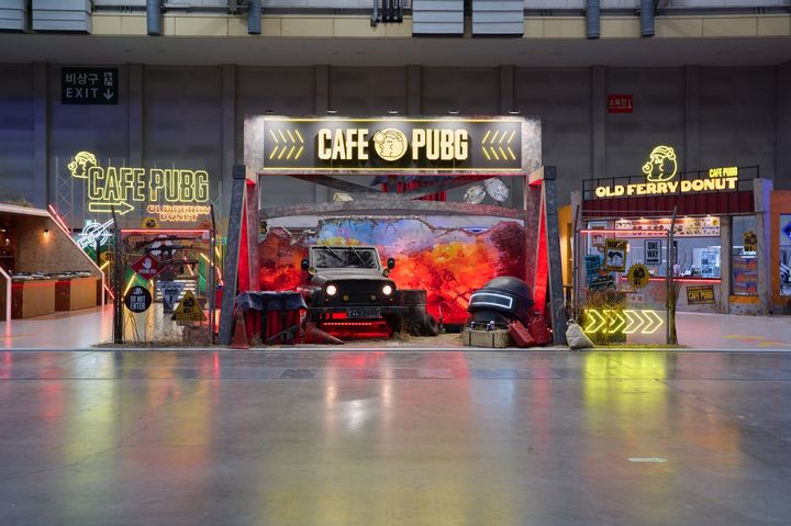 [부산=뉴시스] 크래프톤이 오는 16일까지 부산 벡스코에서 열리는 국제 게임 전시회 '지스타 2025'에서 '팰월드 모바일', '펍지: 배틀그라운드' 등과 관련한 현장 이벤트를 진행한다고 13일 밝혔다. (사진=크래프톤 제공) *재판매 및 DB 금지