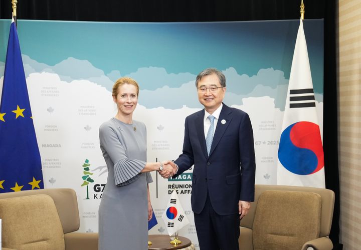 [서울=뉴시스] 한-EU 외교장관 회담 개최. (사진=외교부 제공) 2025.11.13 *재판매 및 DB 금지